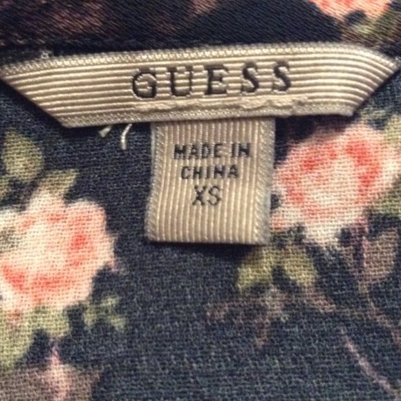 Guess Floral Blouse black/orange floral print.  XS - Picture 6 of 11